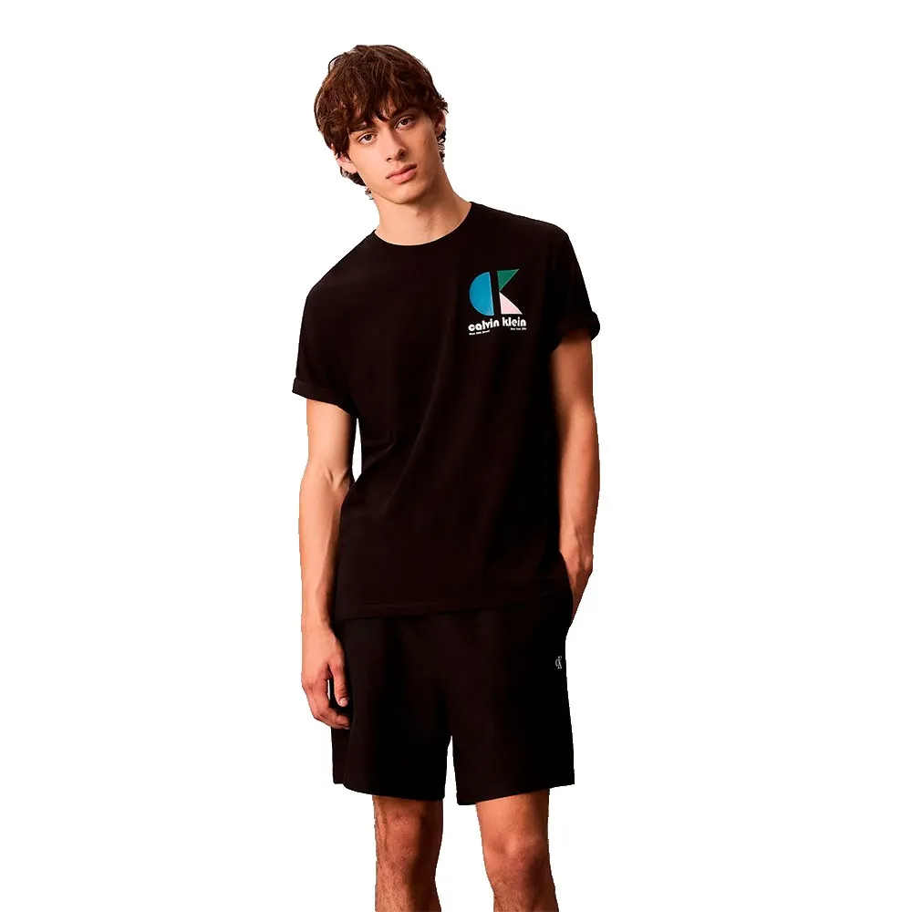 Футболка с коротким рукавом Calvin Klein Jeans Graphic Group, черный
Футболка с коротким рукавом Calvin Klein Jeans Graphic Group, черный