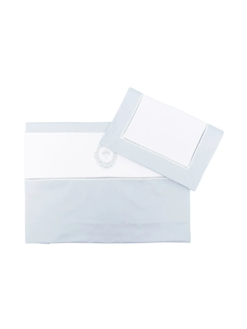 Комплект постельного белья с вышивкой ETRO KIDS, синий
Комплект постельного белья с вышивкой ETRO KIDS, синий