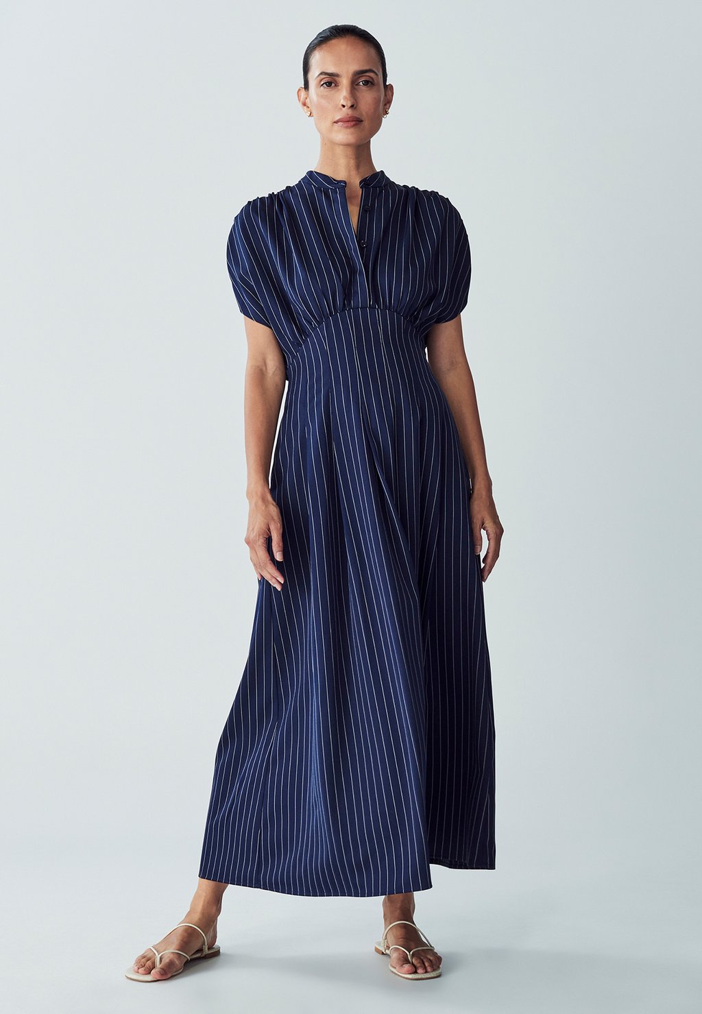 Платье-рубашка OTIS WILLA, темно-синий
Платье-рубашка OTIS WILLA, темно-синий