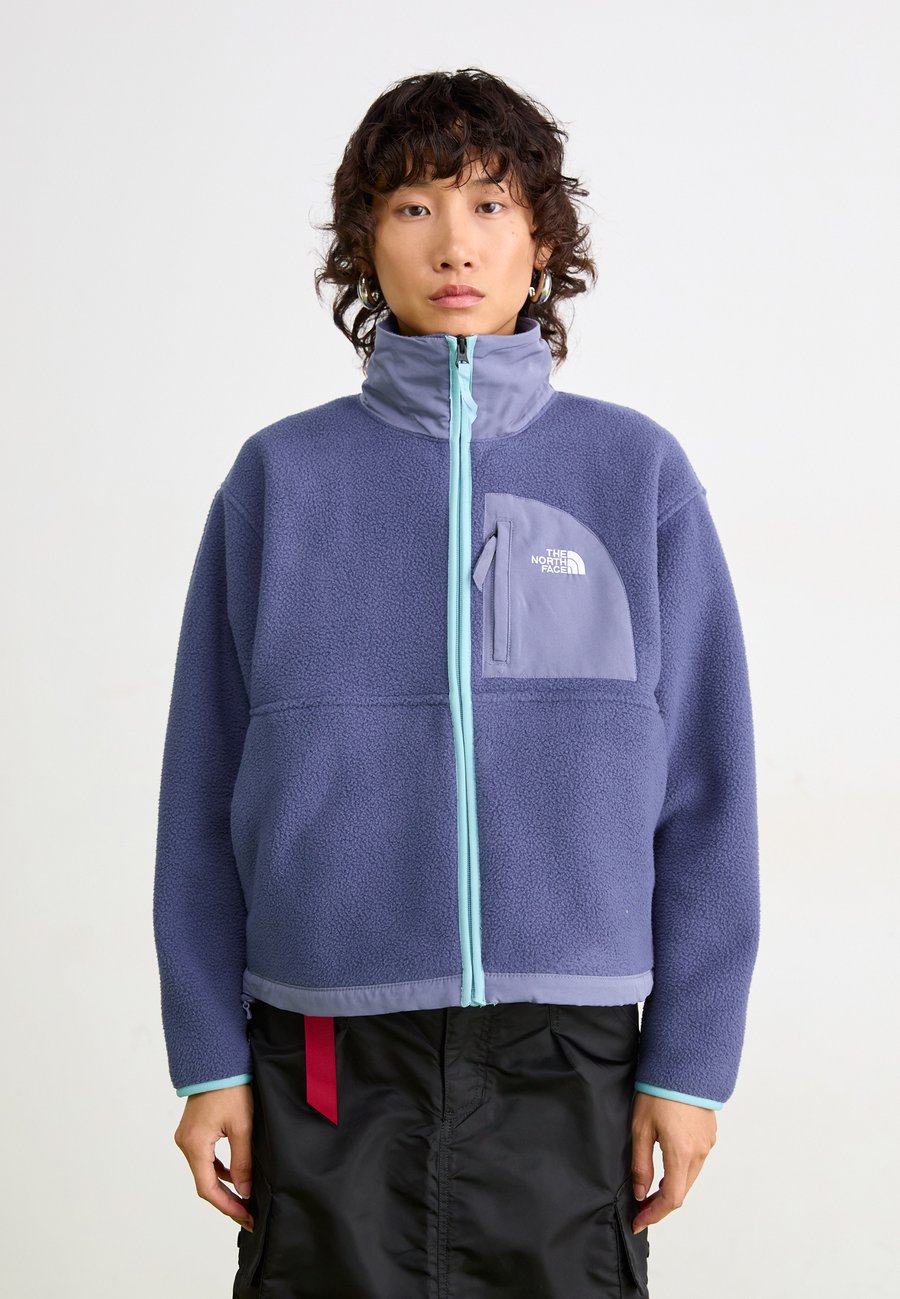 Флисовая куртка The North Face YUMIORI LIFESTYLE , Lunar Blue/Twilight Galaxy/Dark Blue
Флисовая куртка The North Face YUMIORI LIFESTYLE , Lunar Blue/Twilight Galaxy/Dark Blue