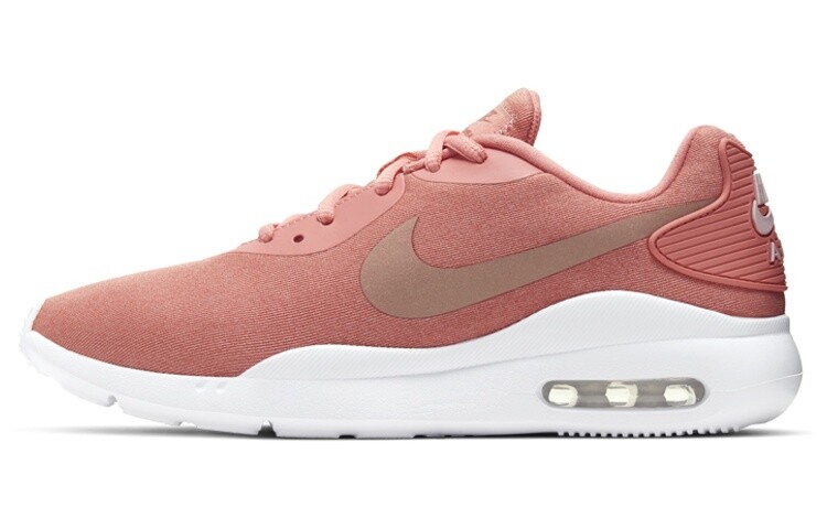 Nike Air Max Oketo Кроссовки женские
Nike Air Max Oketo Кроссовки женские