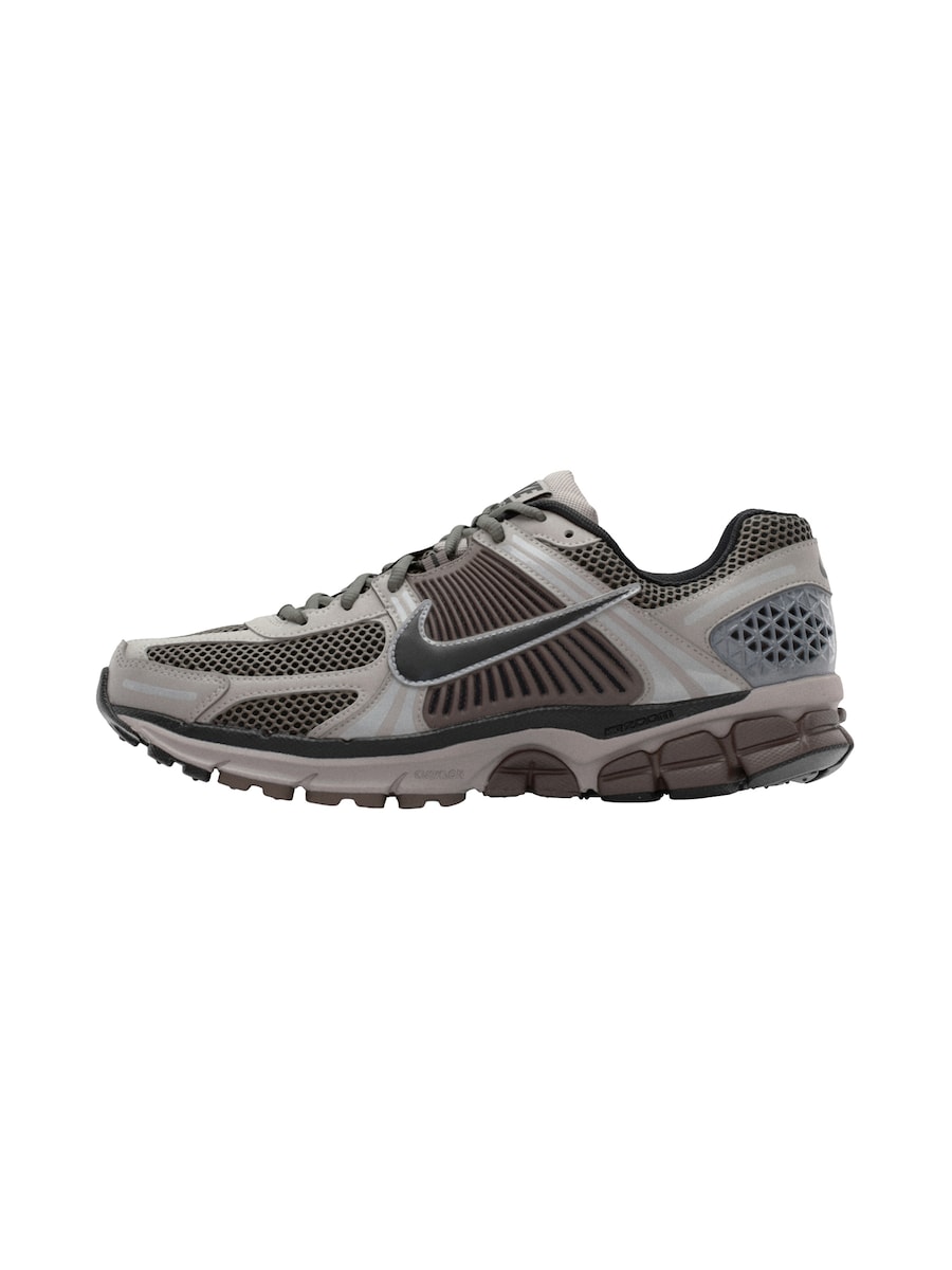 Кроссовки Nike Sportswear ZOOM VOMERO 5, Grey/Taupe/Muddy Colored
Кроссовки Nike Sportswear ZOOM VOMERO 5, Grey/Taupe/Muddy Colored