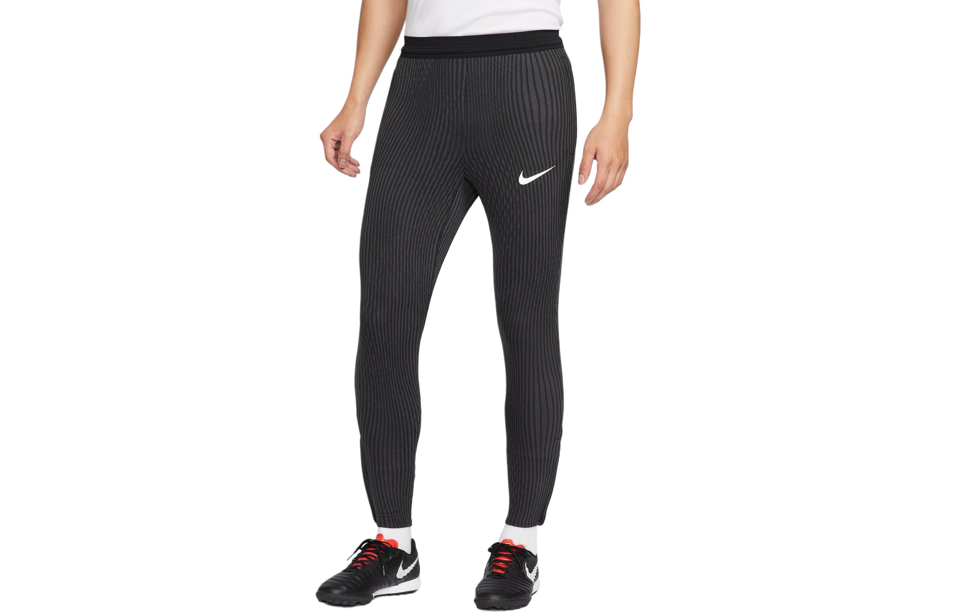 DRI FIT ADV Вязаные Спортивные Штаны Мужские Черный/Угольно-Черный/Белый Nike 
DRI FIT ADV Вязаные Спортивные Штаны Мужские Черный/Угольно-Черный/Белый Nike