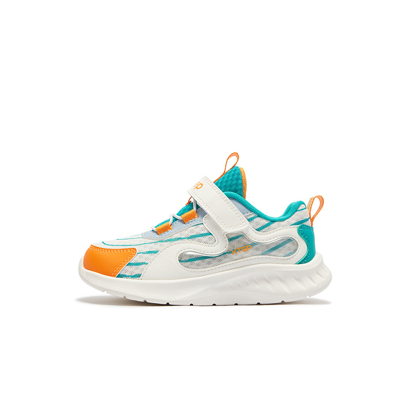 Кроссовки для бега с низким верхом и нескользящей поддержкой для детей XTEP, белый/зеленый
Кроссовки для бега с низким верхом и нескользящей поддержкой для детей XTEP, белый/зеленый