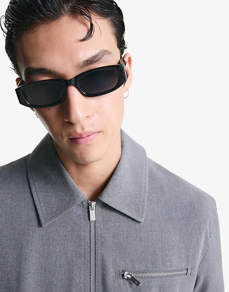 Верхняя рубашка Bershka на молнии серого цвета
Верхняя рубашка Bershka на молнии серого цвета