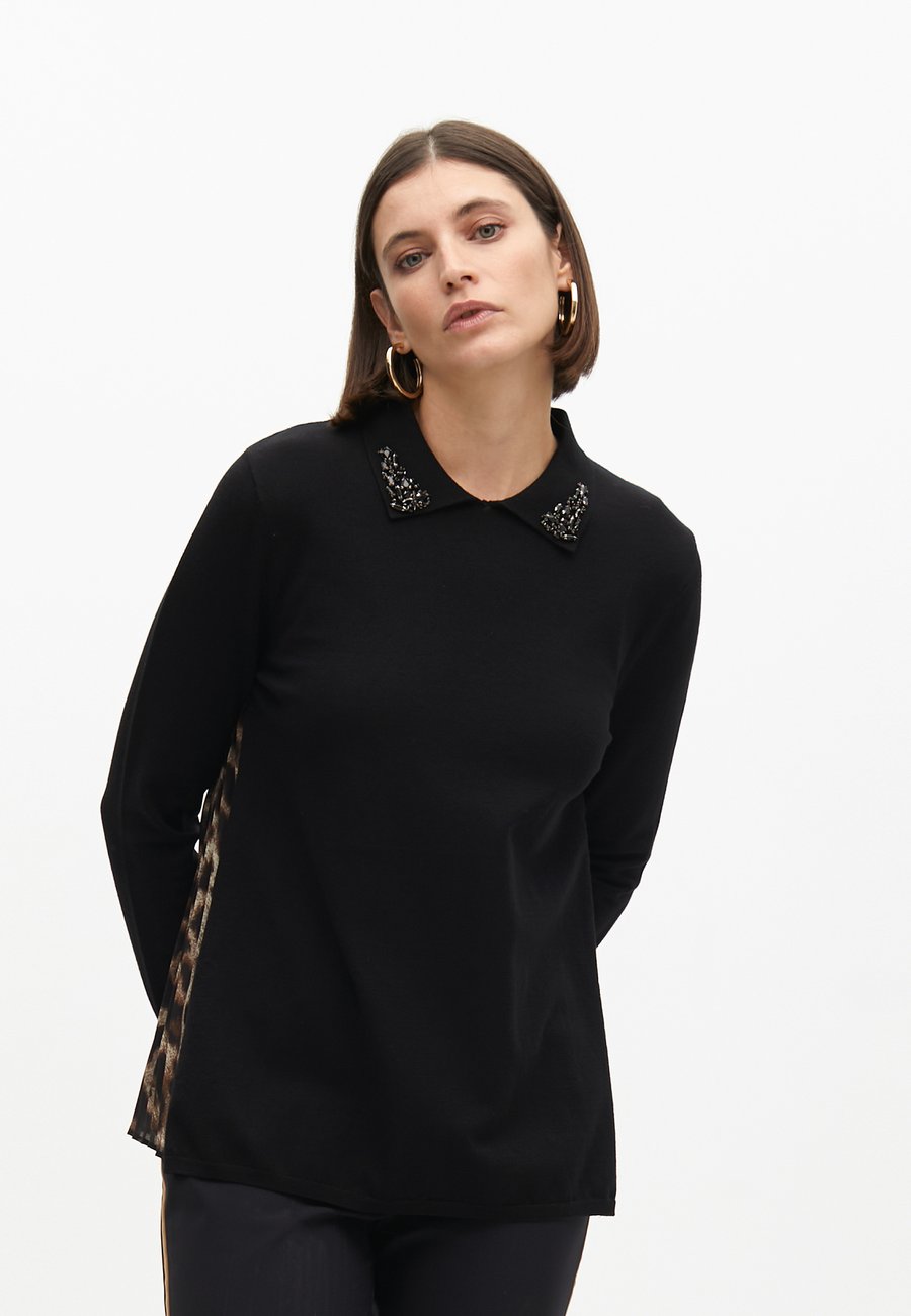 Топ LOLA CASADEMUNT Long sleeved top, Black
Топ LOLA CASADEMUNT Long sleeved top, Black