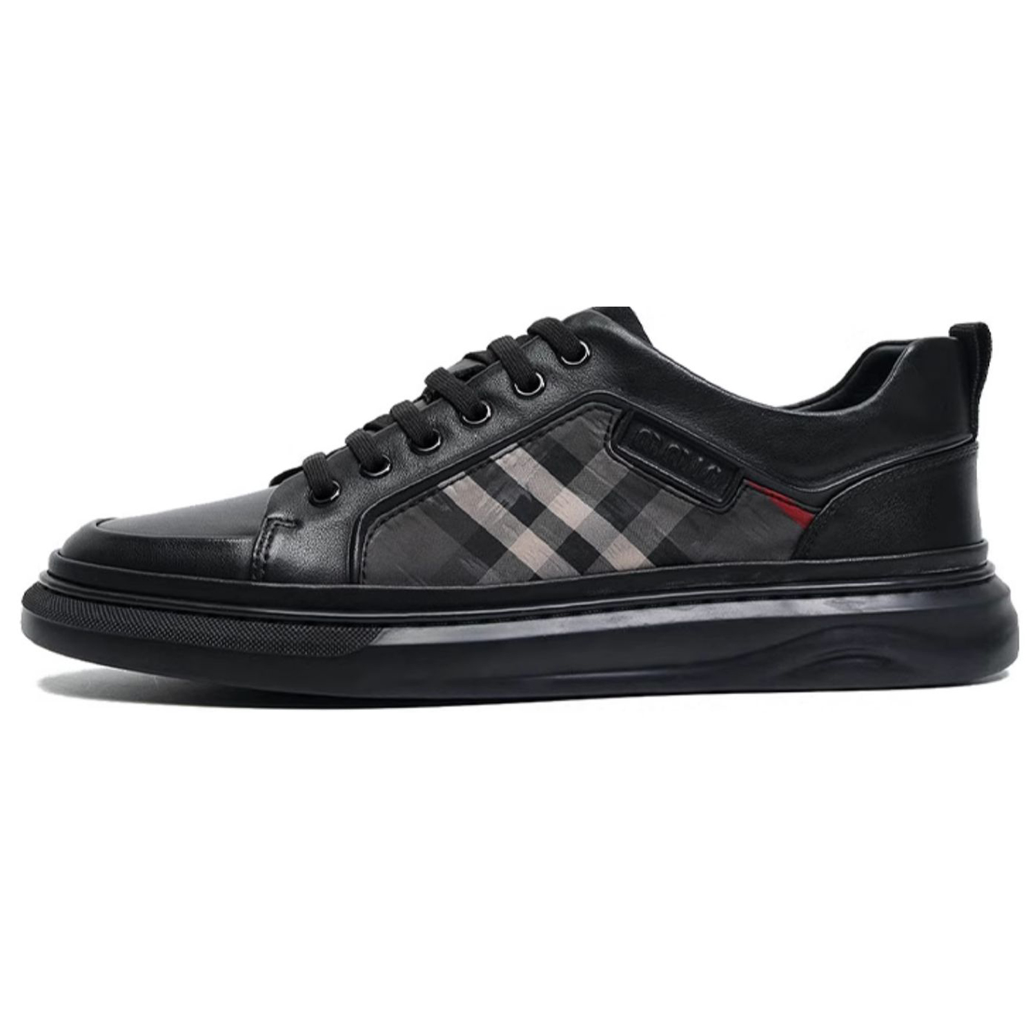 Нескользящие, износостойкие, легкие, дышащие низкие мужские кроссовки для скейтбординга SENJIALUO, Black
Нескользящие, износостойкие, легкие, дышащие низкие мужские кроссовки для скейтбординга SENJIALUO, Black