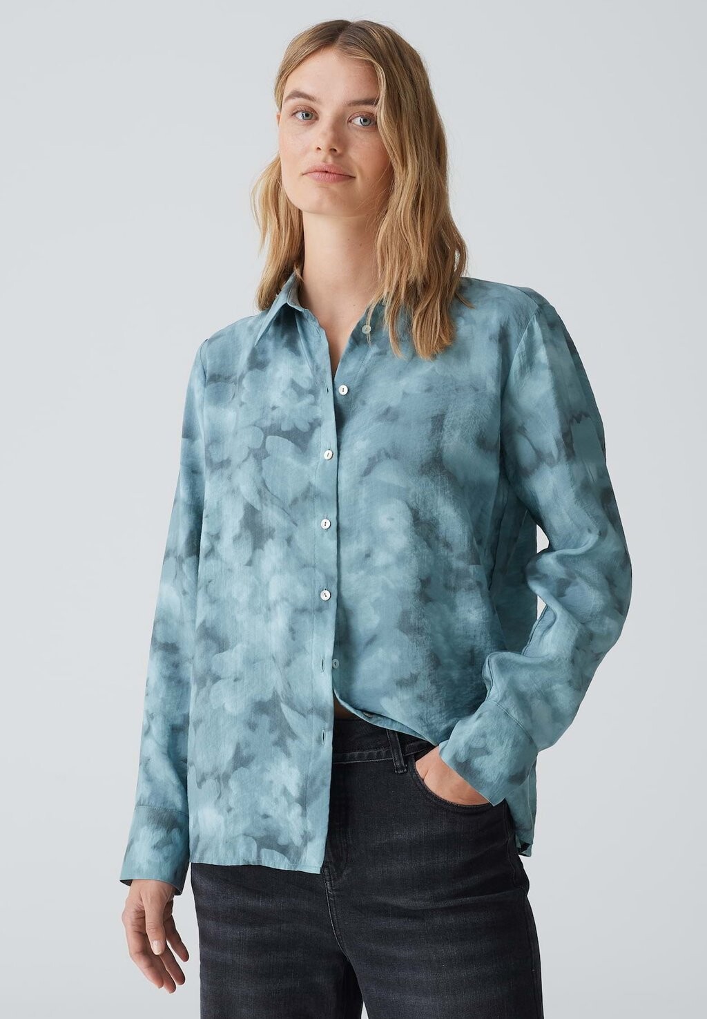 Блузка на пуговицах LANGARM FALKINA FADED Opus, светло-голубой
Блузка на пуговицах LANGARM FALKINA FADED Opus, светло-голубой