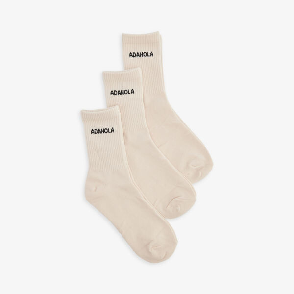 Упаковка из трех носков из смеси эластичного бамбука с логотипом и интарсией в рубчик Adanola, бежевый
Упаковка из трех носков из смеси эластичного бамбука с логотипом и интарсией в рубчик Adanola, бежевый