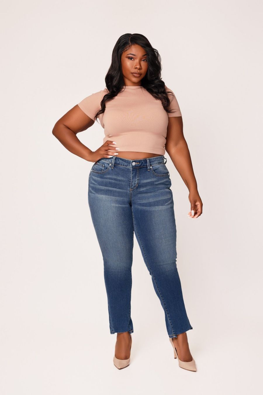 Джинсы больших размеров, средняя посадка, зауженный крой, длина внутреннего шва 30 дюймов SLINK Jeans, Emerson
Джинсы больших размеров, средняя посадка, зауженный крой, длина внутреннего шва 30 дюймов SLINK Jeans, Emerson