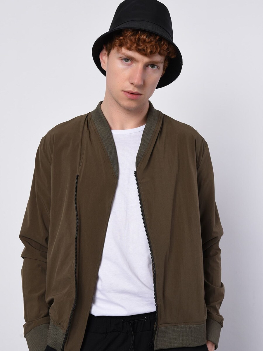 Межсезонная куртка Antioch, хаки
Межсезонная куртка Antioch, хаки