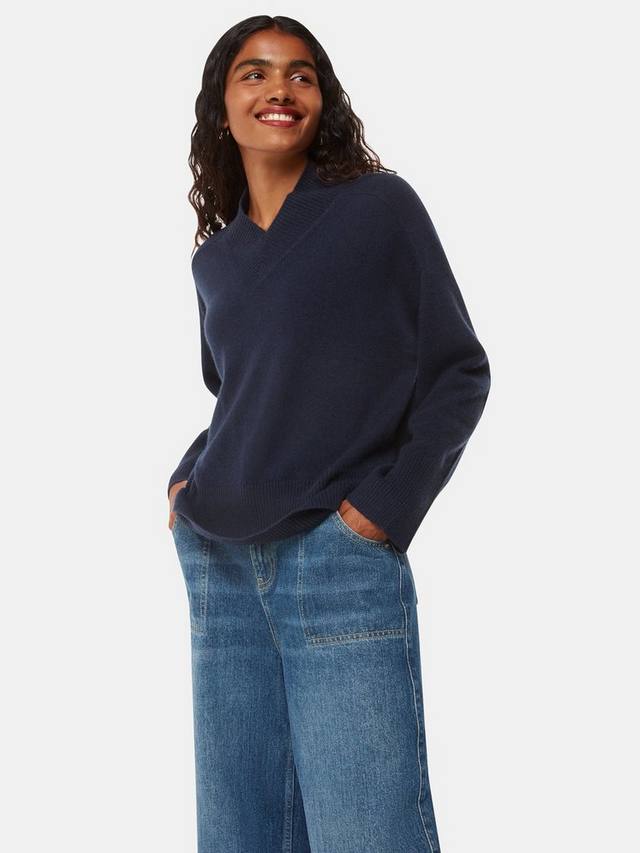 Кашемировый джемпер с v-образным вырезом Whistles, темно-синий
Кашемировый джемпер с v-образным вырезом Whistles, темно-синий