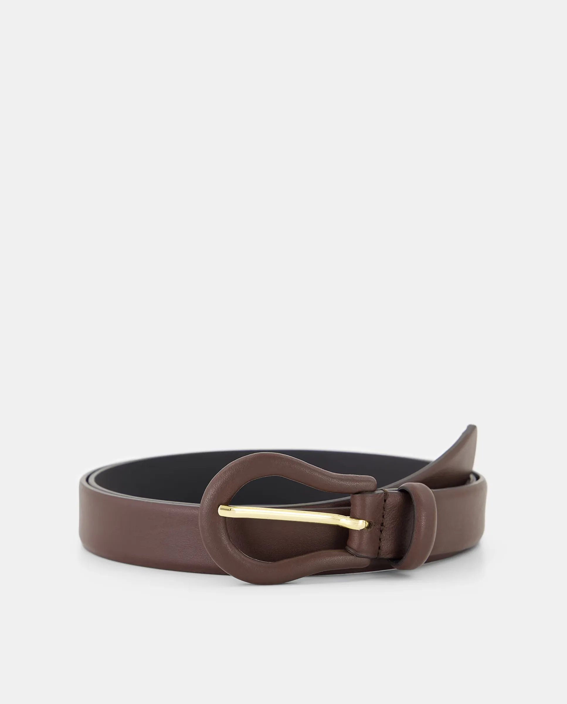 Кожаный ремень с овальной подкладкой на пряжке Latouche, коричневый
Кожаный ремень с овальной подкладкой на пряжке Latouche, коричневый