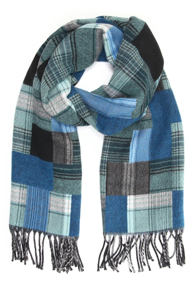 COLLEZIONE ALESSANDRO модный шарф "Claire" в великолепных цветовых сочетаниях, синий
COLLEZIONE ALESSANDRO модный шарф "Claire" в великолепных цветовых сочетаниях, синий