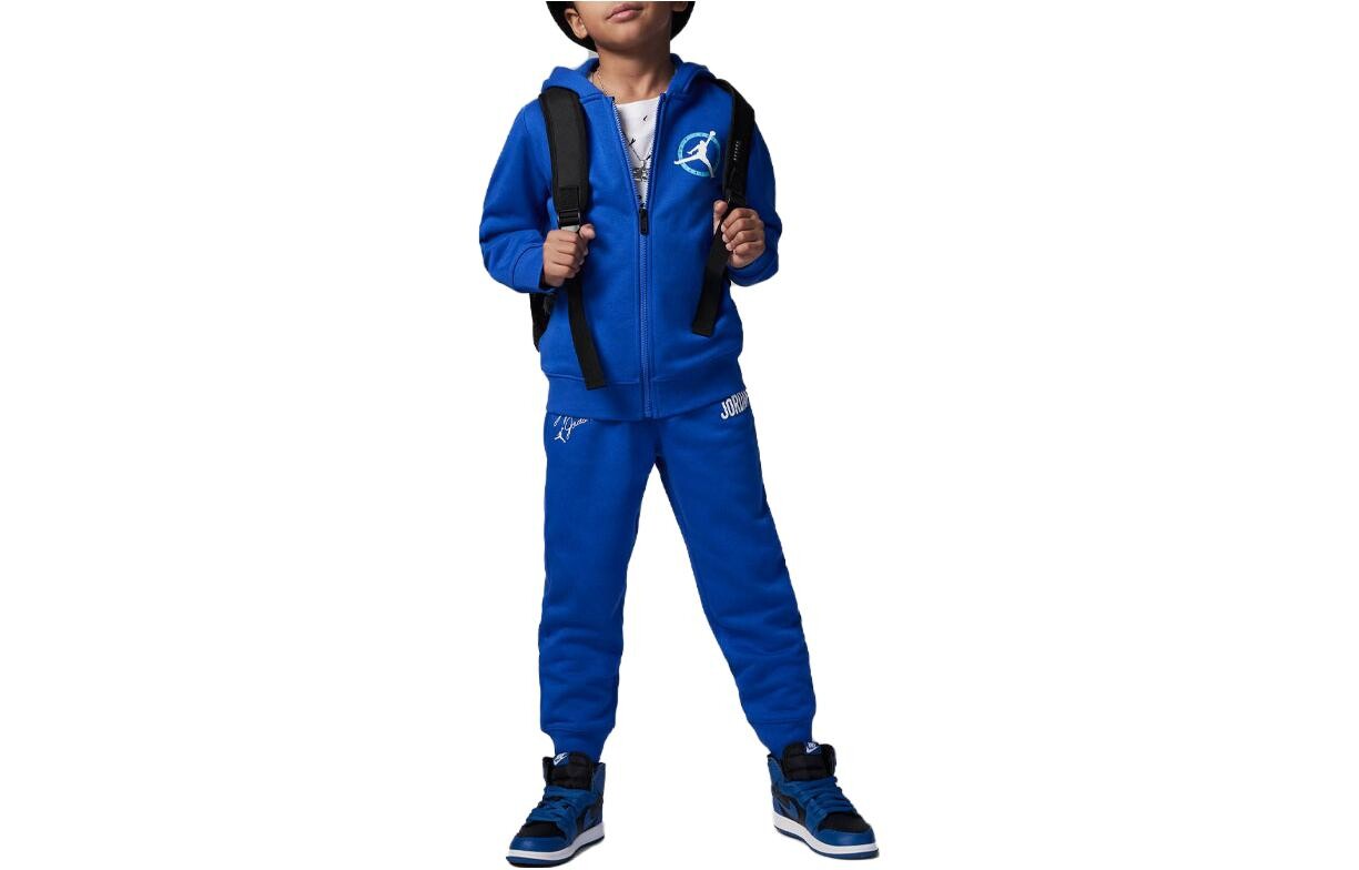 Детские термокомбинезоны Jordan
Детские термокомбинезоны Jordan