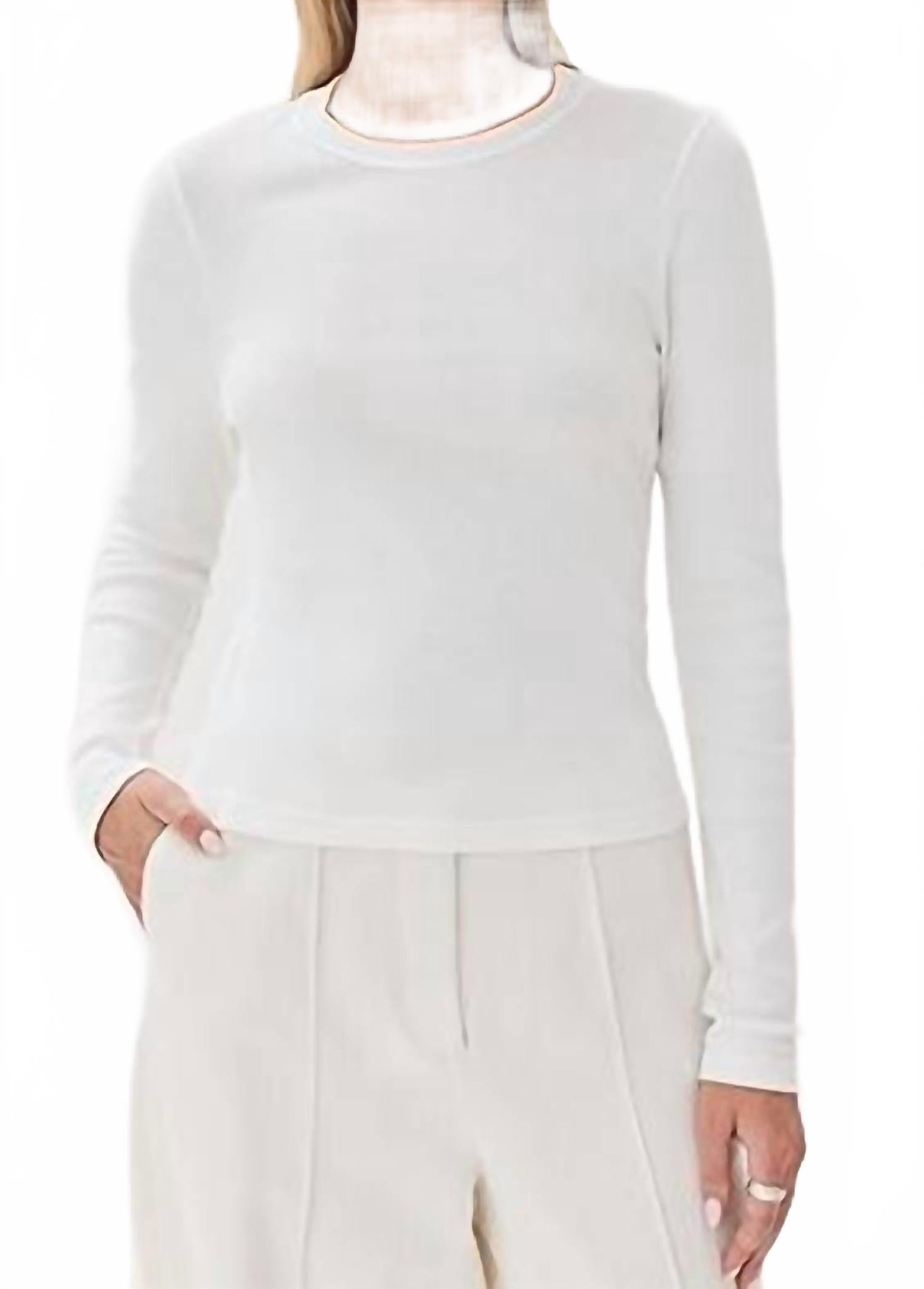 Белая футболка Ari A.L.C.
Белая футболка Ari A.L.C.