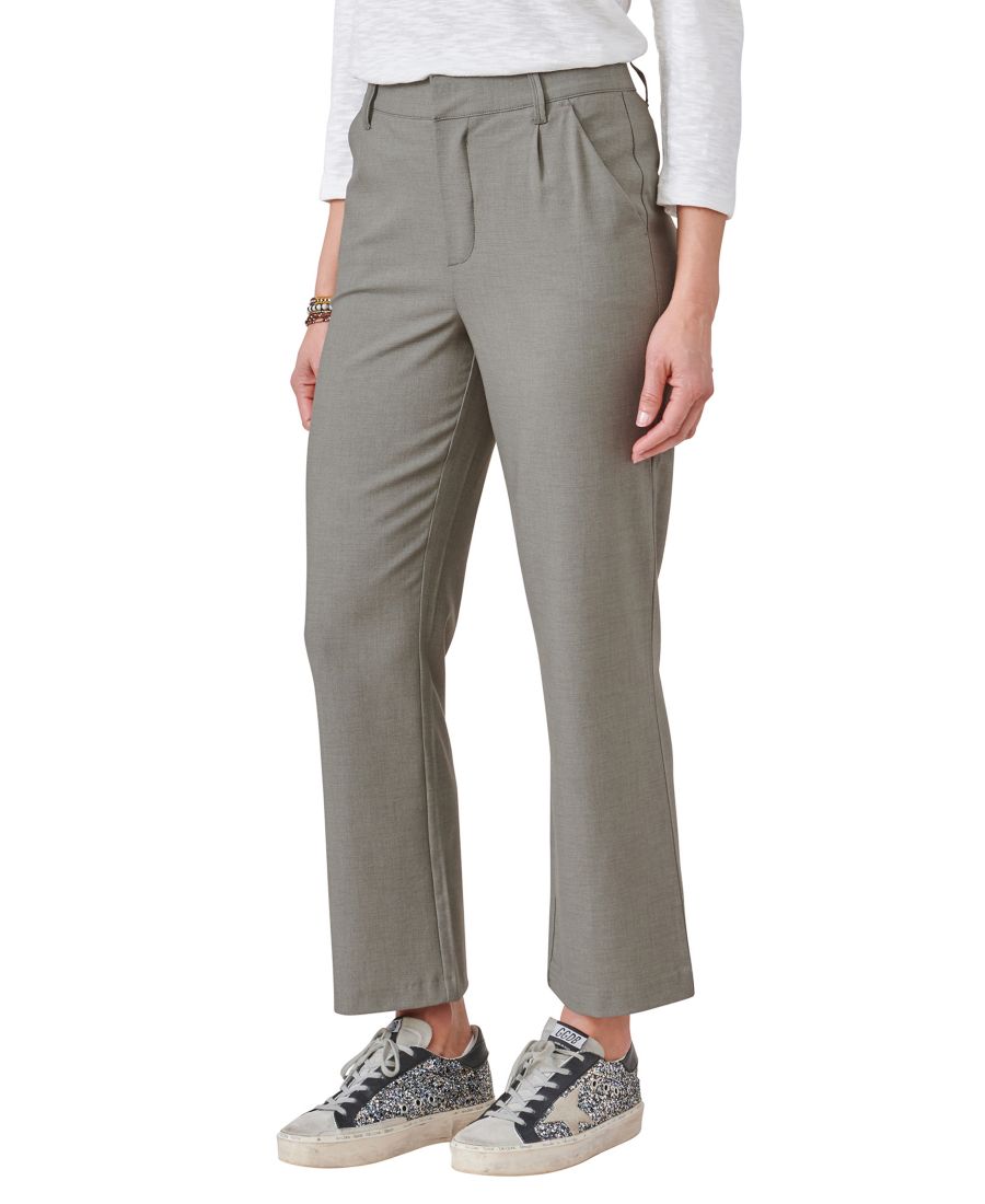 Брюки Petite AB Solution Sky Rise Democracy, Lipd Lily
Брюки Petite AB Solution Sky Rise Democracy, Lipd Lily