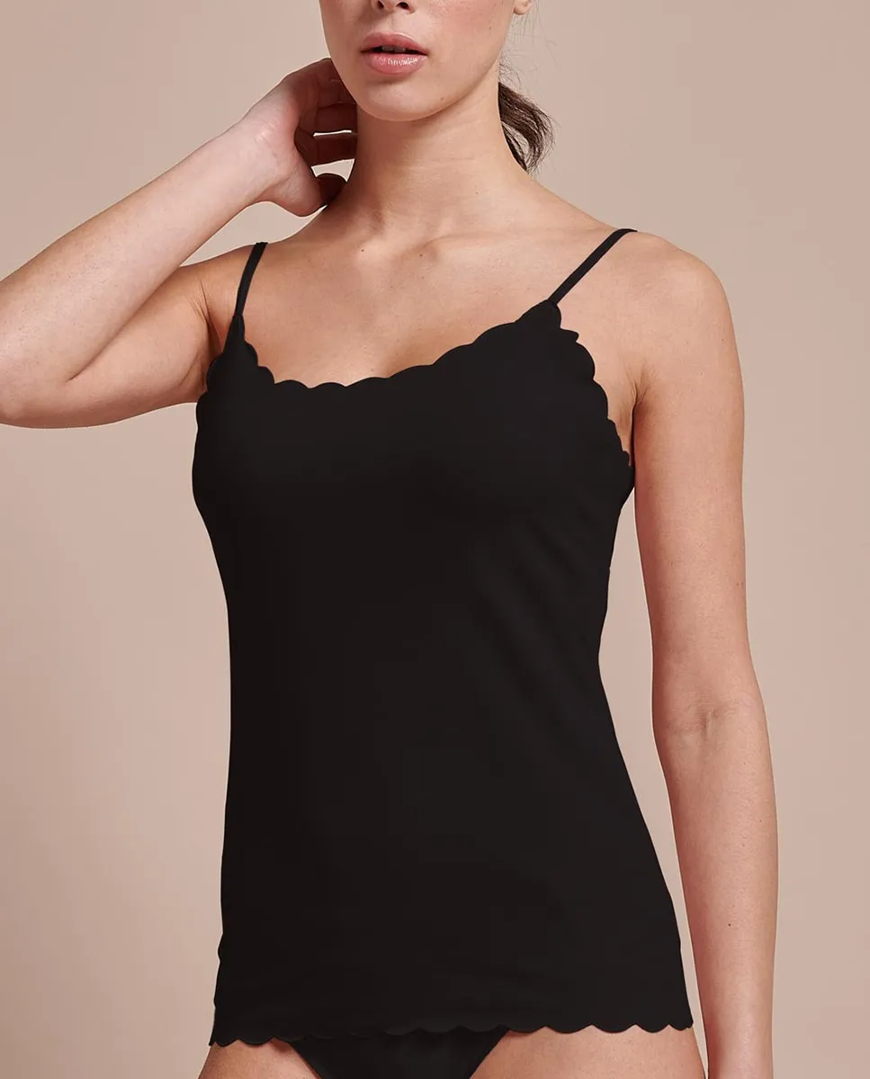 Женская майка с круглым вырезом и волнистым краем Vittoria B. Intimo, черный
Женская майка с круглым вырезом и волнистым краем Vittoria B. Intimo, черный