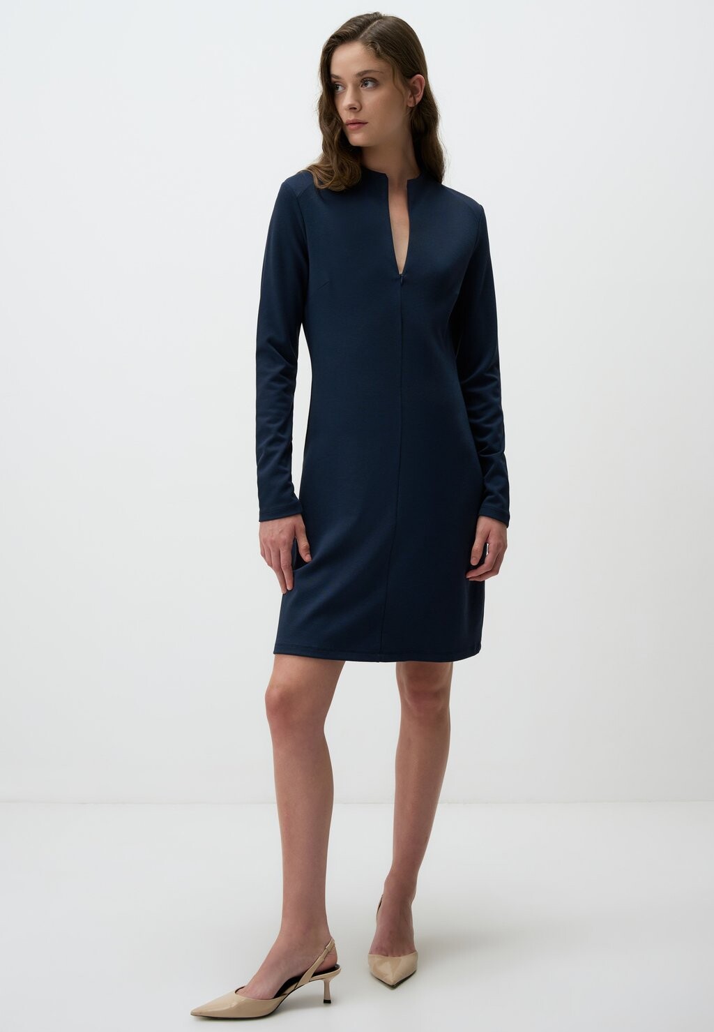 Платье из джерси LONG SLEEVE ZIPPER MINI Jimmy Key, темно-синий
Платье из джерси LONG SLEEVE ZIPPER MINI Jimmy Key, темно-синий