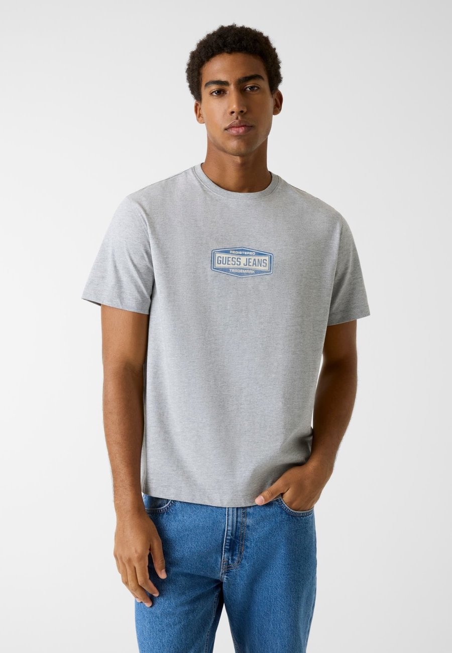 Футболка Guess Jeans Print T-shirt, Grau/Grey, Серый, Футболка Guess Jeans Print T-shirt, Grau/Grey
Футболка Guess Jeans Print T-shirt, Grau/Grey, Серый, Футболка Guess Jeans Print T-shirt, Grau/Grey