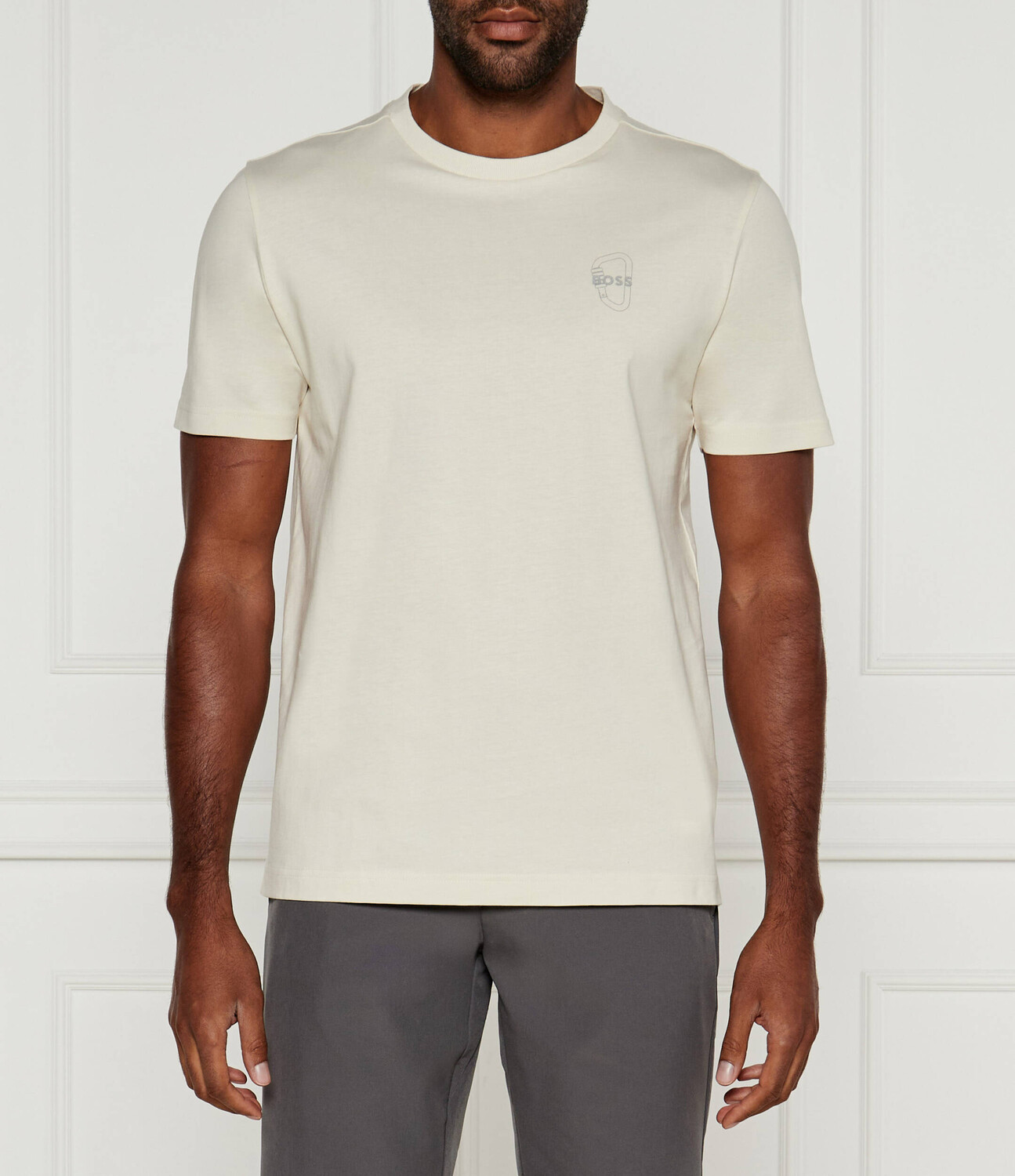 Футболка BOSS GREEN Regular Fit, экрю
Футболка BOSS GREEN Regular Fit, экрю