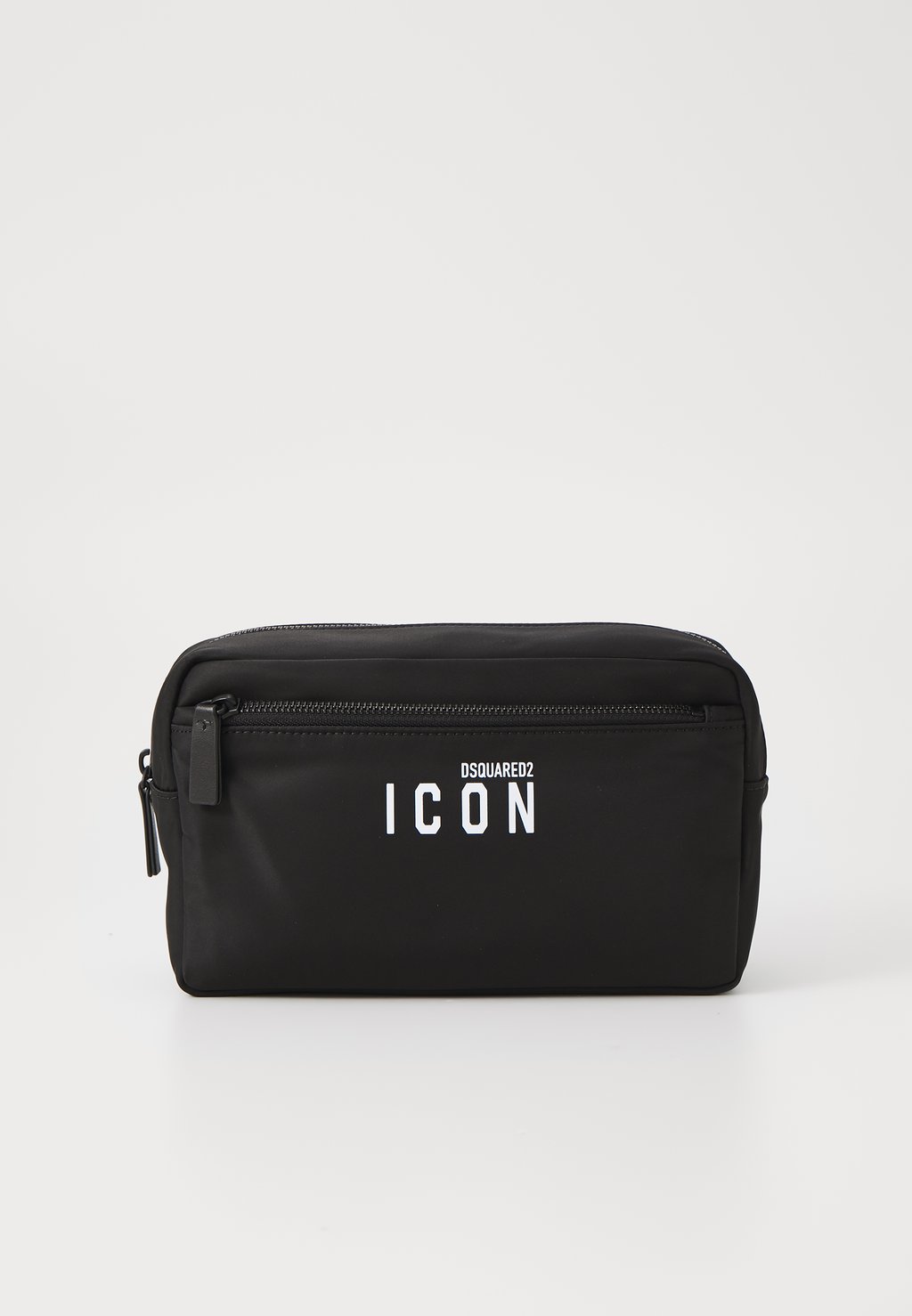 Косметичка BEAUTY DSQUARED2 ICON, черный
Косметичка BEAUTY DSQUARED2 ICON, черный