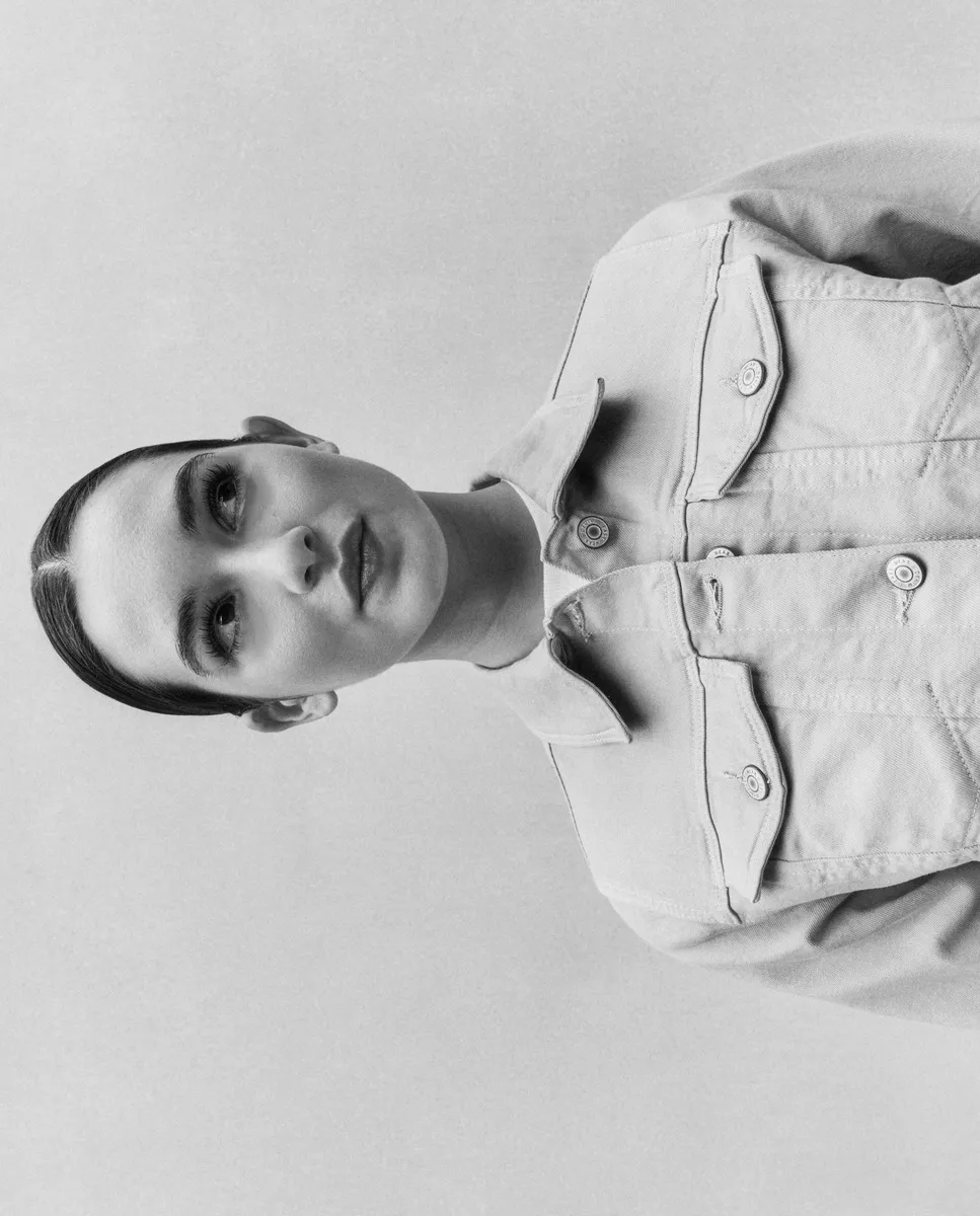 Женская комфортная джинсовая куртка Easy Wear, бежевый 
Женская комфортная джинсовая куртка Easy Wear, бежевый