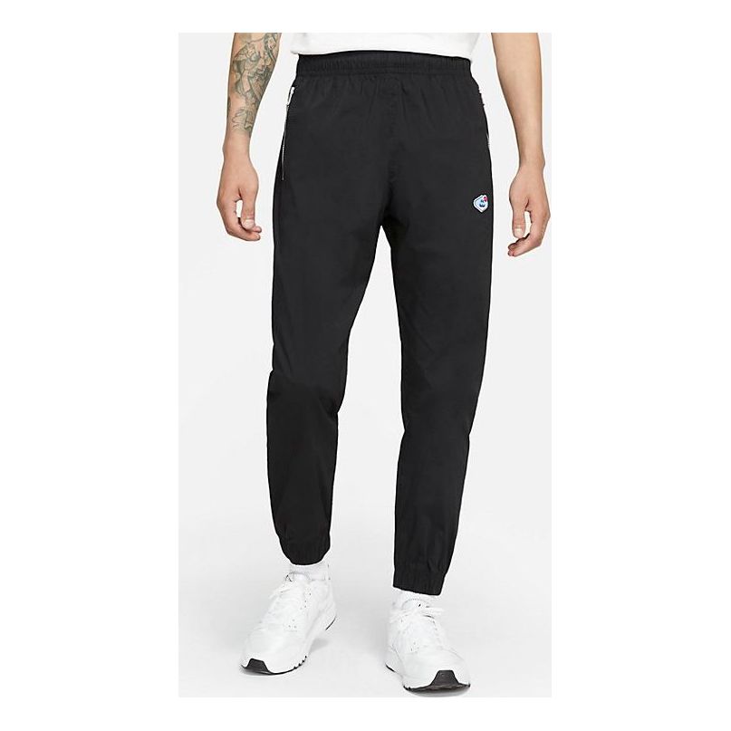 Брюки AS Men's Nike Sportswear AIRMOJI WVN Pant T Black
Брюки AS Men's Nike Sportswear AIRMOJI WVN Pant T Black