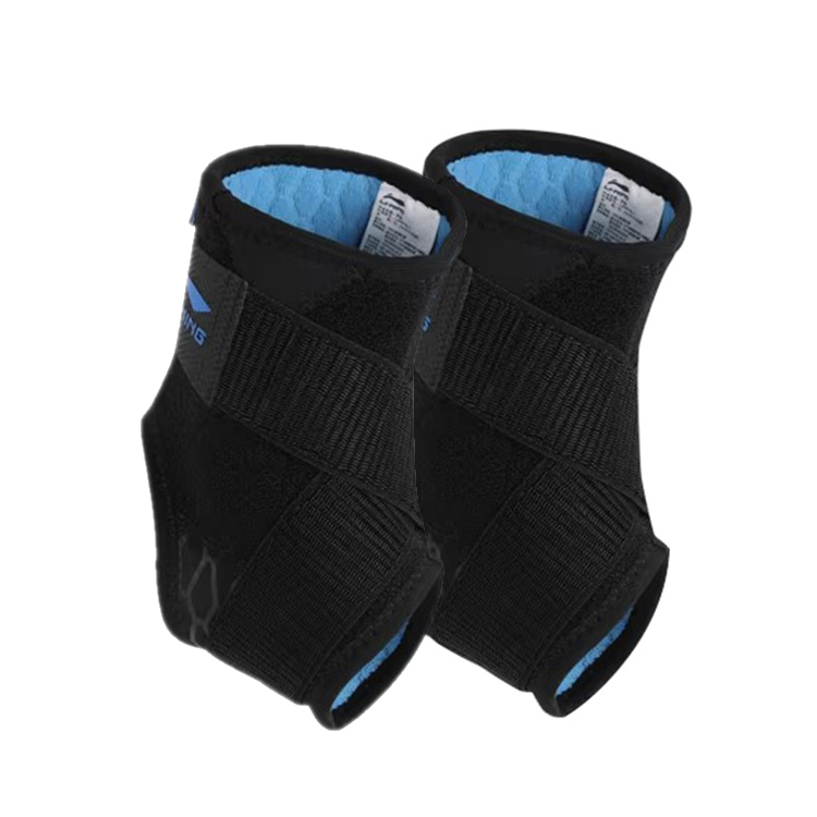 Голеностопный бандаж LINING, черный
Голеностопный бандаж LINING, черный