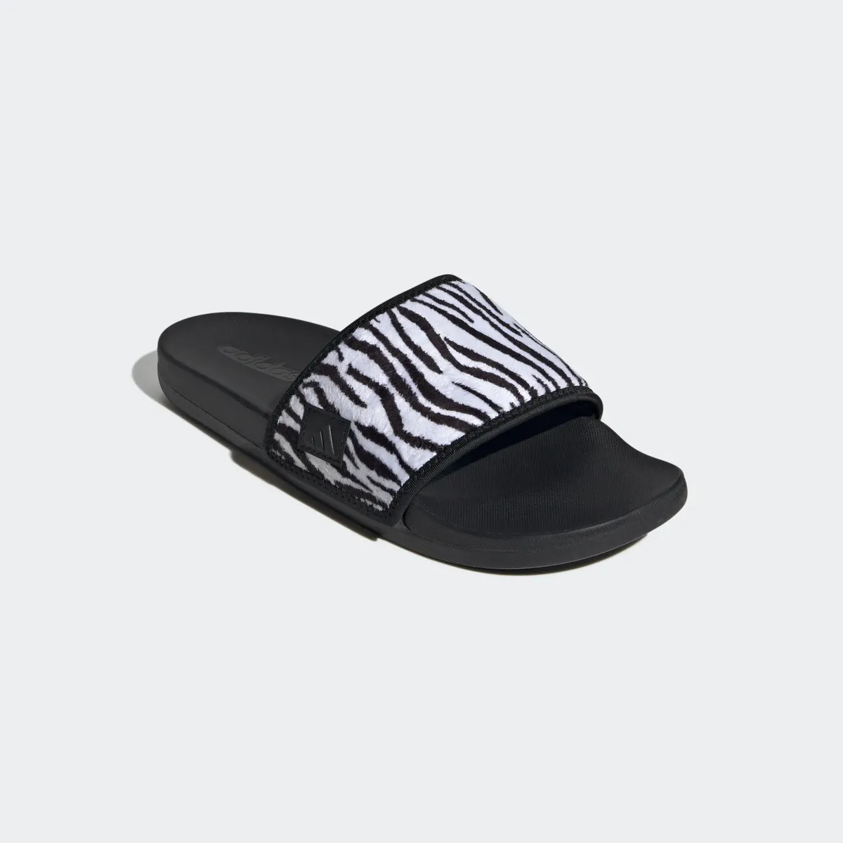 Adidas Спортивные купальные сандалии "COMFORT ADILETTE" Adidas Sportswear, цвет Core Black / Cloud White / Core Black
Adidas Спортивные купальные сандалии "COMFORT ADILETTE" Adidas Sportswear, цвет Core Black / Cloud White / Core Black