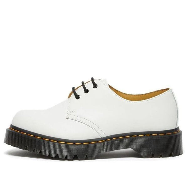 Кроссовки 1461 bex smooth leather oxford shoes 'white' Dr. Martens, белый
Кроссовки 1461 bex smooth leather oxford shoes 'white' Dr. Martens, белый