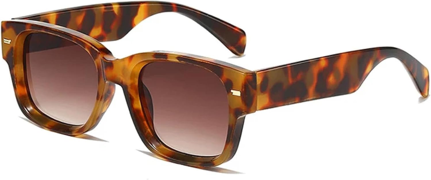 Солнцезащитные очки с защитой от УФ-излучения UV400 для женщин и мужчин | Градиентные оттенки с цветными заклепками | Для занятий спортом на открытом воздухе DSVIGF, Leopard Tea Gradient
Солнцезащитные очки с защитой от УФ-излучения UV400 для женщин и мужчин | Градиентные оттенки с цветными заклепками | Для занятий спортом на открытом воздухе DSVIGF, Leopard Tea Gradient