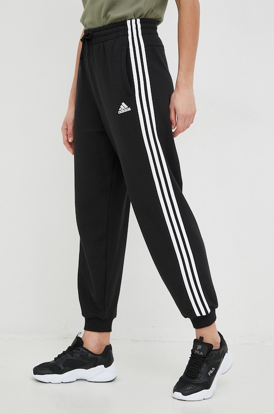 Хлопковые спортивные брюки Essentials Adidas, черный 
Хлопковые спортивные брюки Essentials Adidas, черный