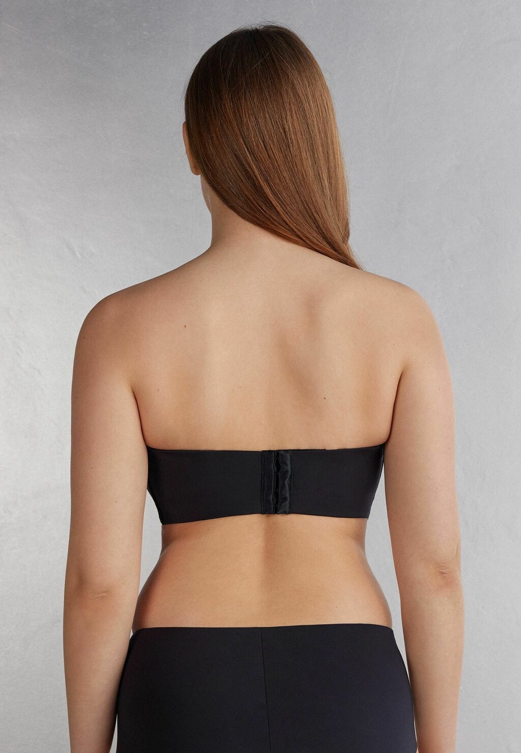 Бюстгальтер-балконет DILETTA Intimissimi, черный 
Бюстгальтер-балконет DILETTA Intimissimi, черный