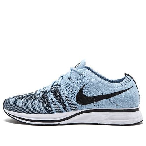 Кроссовки flyknit trainer 2017 Nike, синий
Кроссовки flyknit trainer 2017 Nike, синий