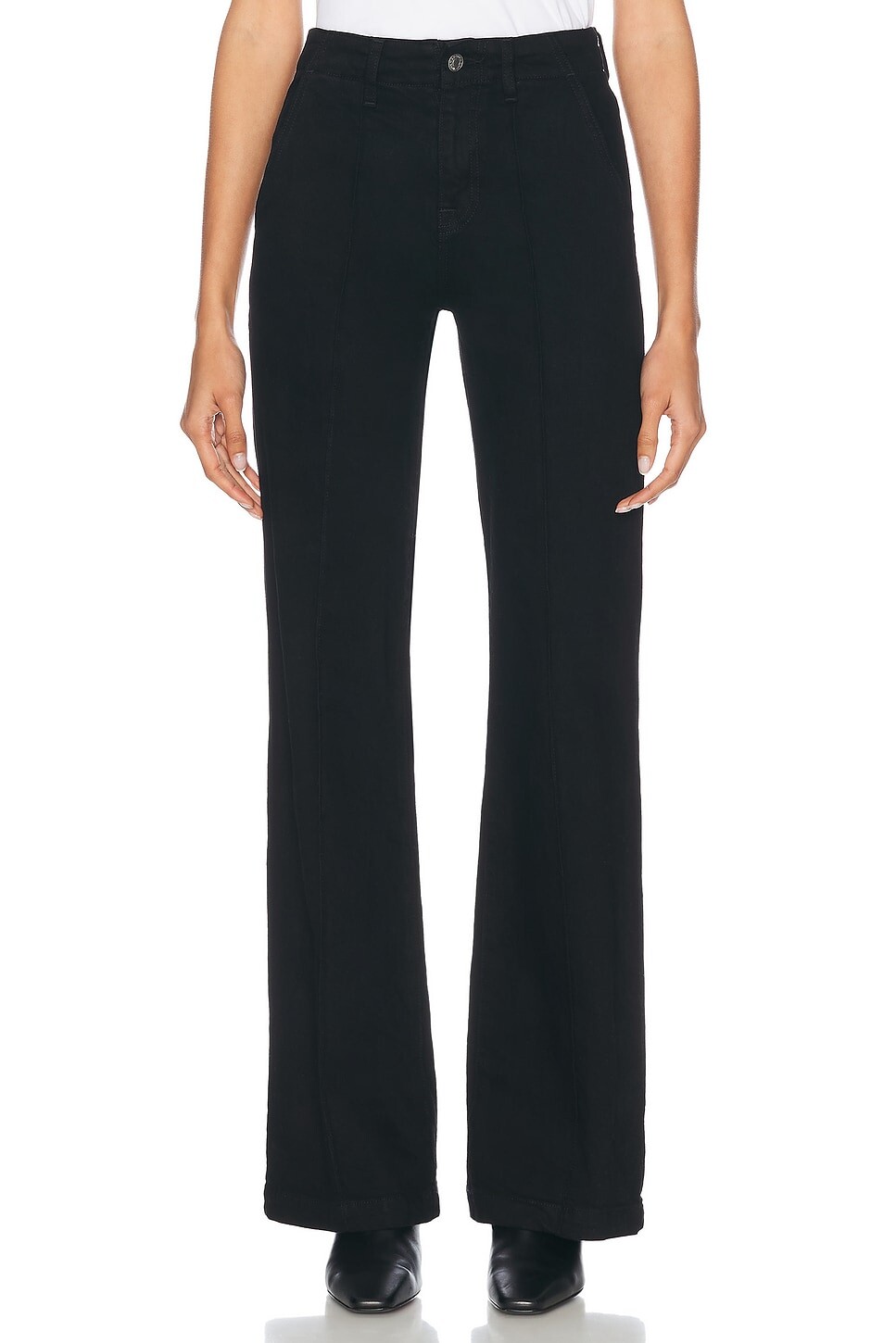 Джинсы женские SIMKHAI, черный
Джинсы женские SIMKHAI, черный