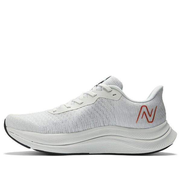 Кроссовки fuelcell propel v4 New Balance, серый
Кроссовки fuelcell propel v4 New Balance, серый