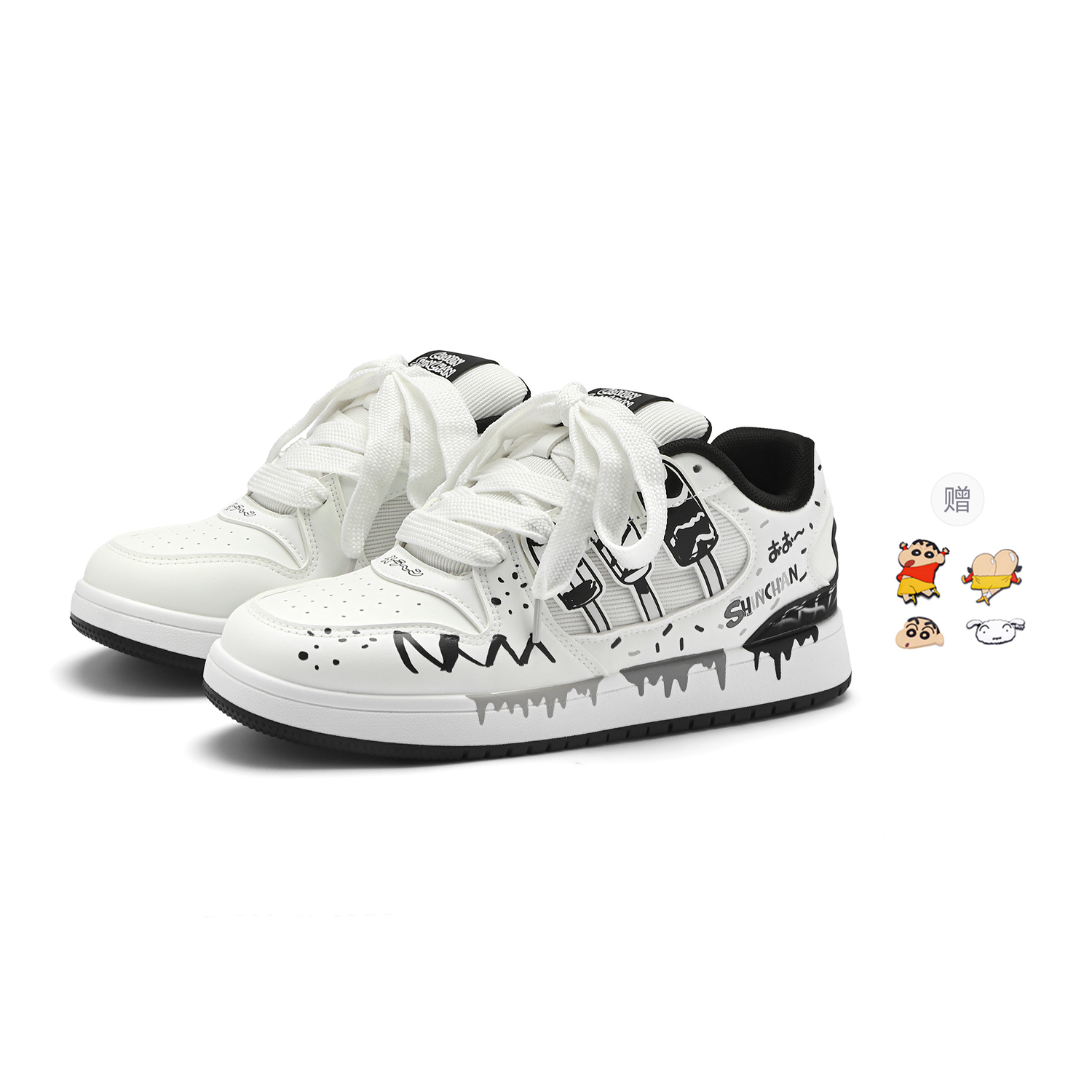 Crayon Shinchan Низкие скейтерские кроссовки унисекс с эффектом размытых чернил и двумя случайными каплевидными подвесками, цвет Ink Wash+2 Random Drip-Molded Charms
Crayon Shinchan Низкие скейтерские кроссовки унисекс с эффектом размытых чернил и двумя случайными каплевидными подвесками, цвет Ink Wash+2 Random Drip-Molded Charms