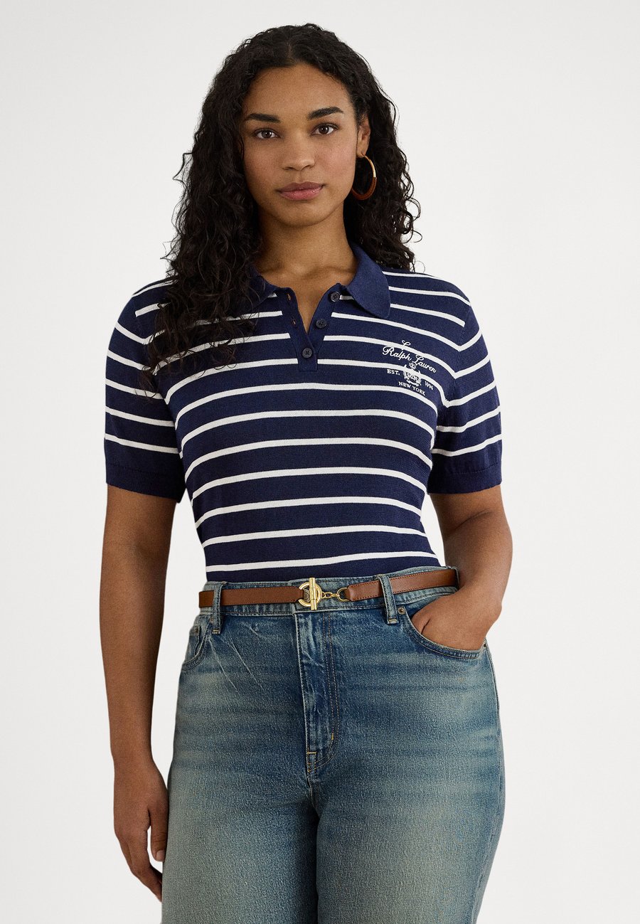 Поло Lauren Ralph Lauren Woman STRIPED COTTON-BLEND POLO, Refined Navy/White/Dark Blue
Поло Lauren Ralph Lauren Woman STRIPED COTTON-BLEND POLO, Refined Navy/White/Dark Blue