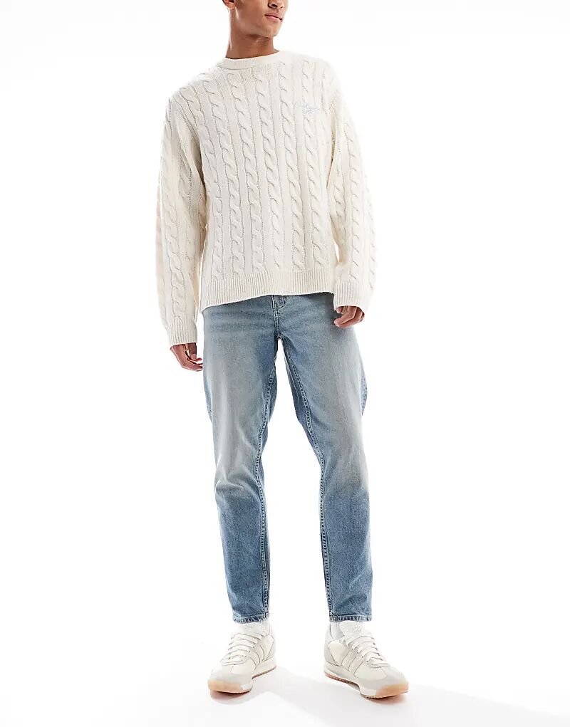 Зауженные джинсы ASOS DESIGN светло-голубого цвета
Зауженные джинсы ASOS DESIGN светло-голубого цвета