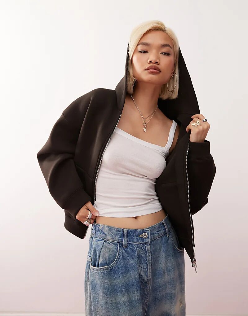 Толстовка Weekday Scarlet свободного кроя на молнии с капюшоном коричневого цвета
Толстовка Weekday Scarlet свободного кроя на молнии с капюшоном коричневого цвета