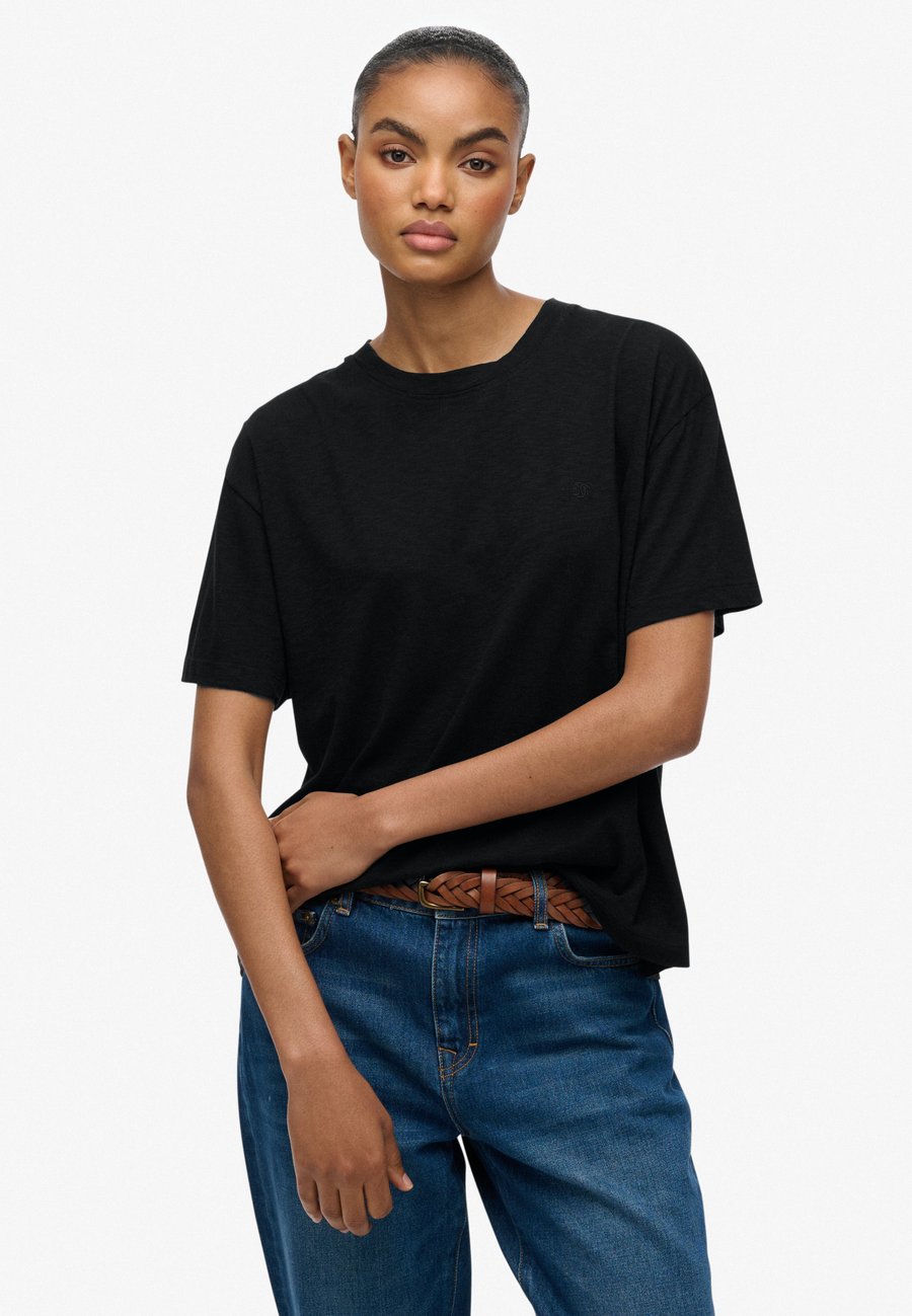 Футболка Superdry & Co Basic T-shirt, Black, Черный, Футболка Superdry & Co Basic T-shirt, Black
Футболка Superdry & Co Basic T-shirt, Black, Черный, Футболка Superdry & Co Basic T-shirt, Black