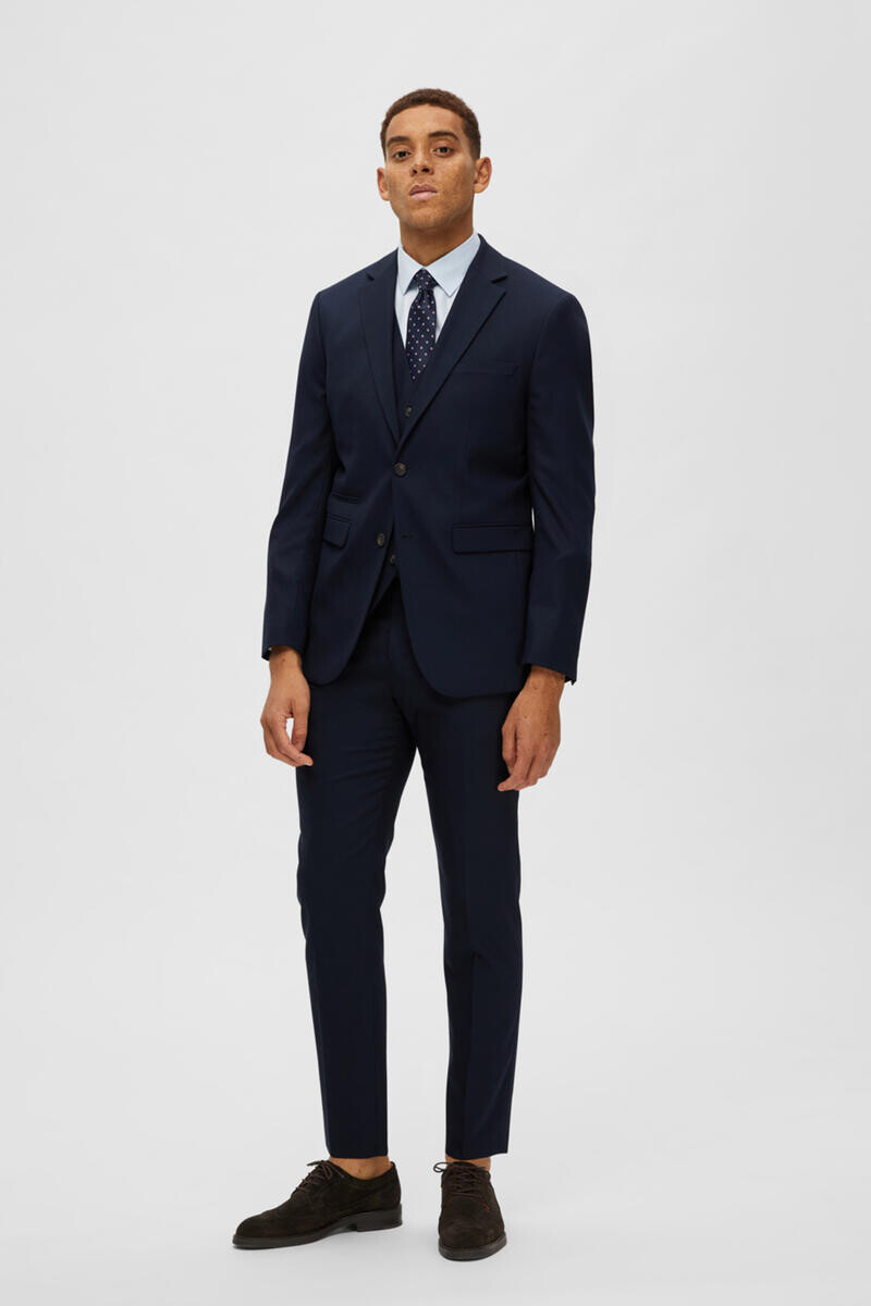 Мужской костюм-двойка Slim Fit Selected, темно-синий
Мужской костюм-двойка Slim Fit Selected, темно-синий