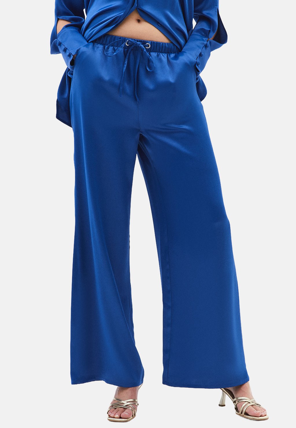 Брюки WIDE-LEG OXXO, синий
Брюки WIDE-LEG OXXO, синий