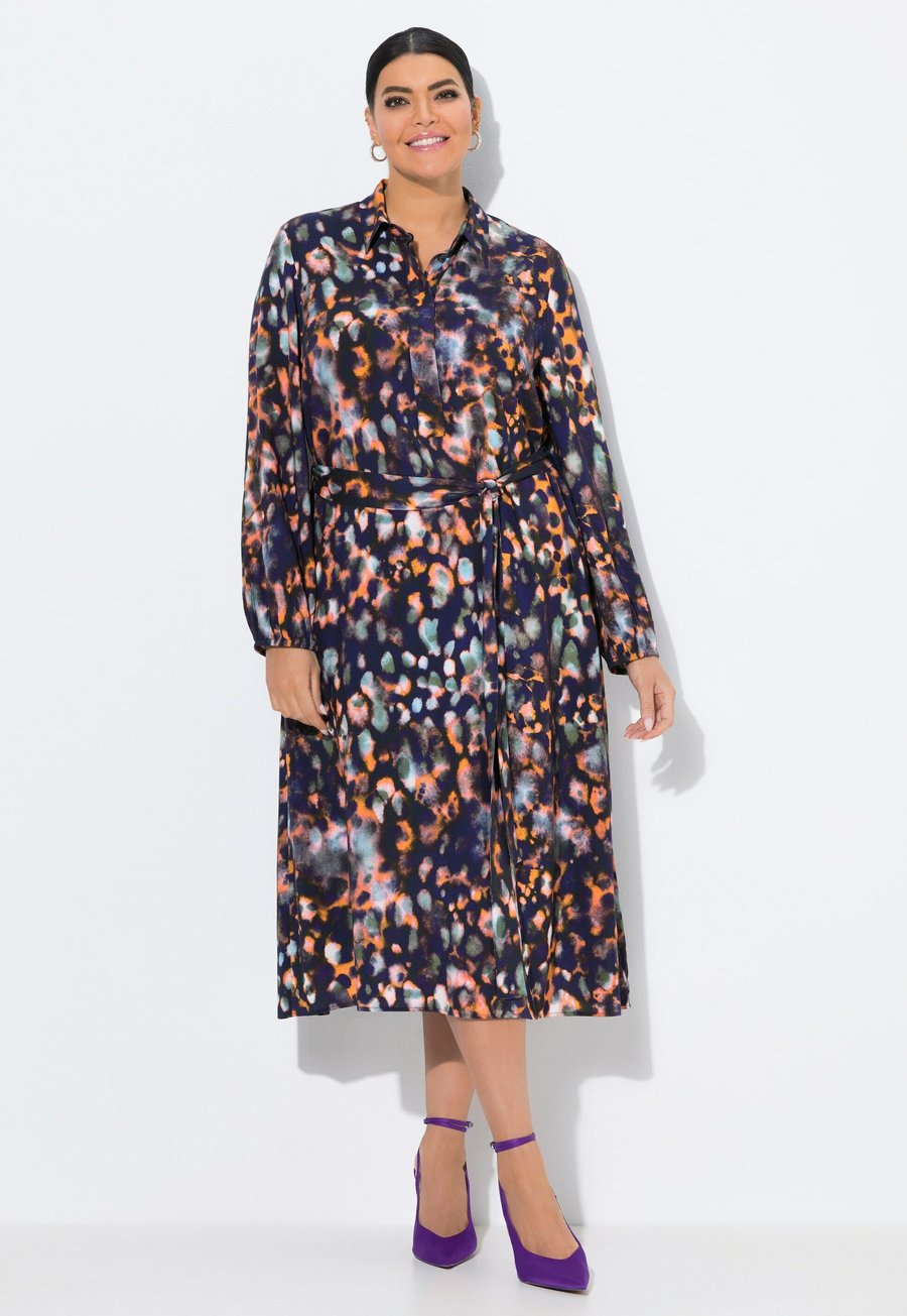 Платье Ulla Popken Shirt dress, Marine/Dark Blue
Платье Ulla Popken Shirt dress, Marine/Dark Blue