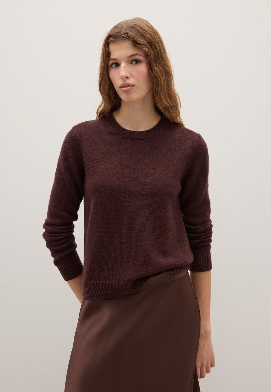 Джемпер PIOMBO Jumper, Brown
Джемпер PIOMBO Jumper, Brown