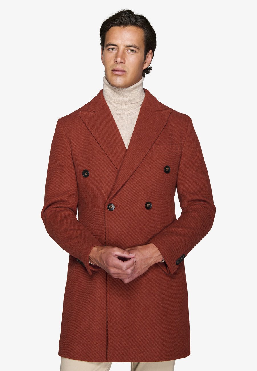 Пальто Dan John Short coat, Brick Red Solid/Red
Пальто Dan John Short coat, Brick Red Solid/Red