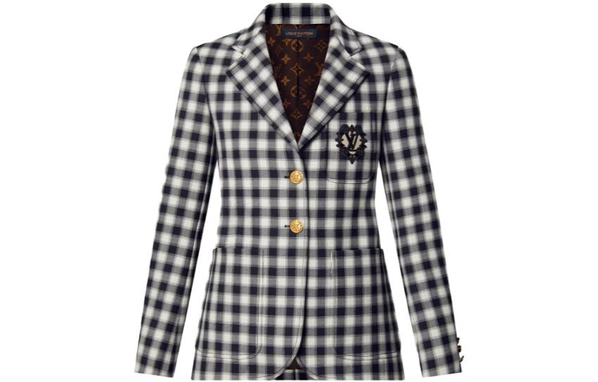 Деловой костюм женский черный Louis Vuitton
Деловой костюм женский черный Louis Vuitton