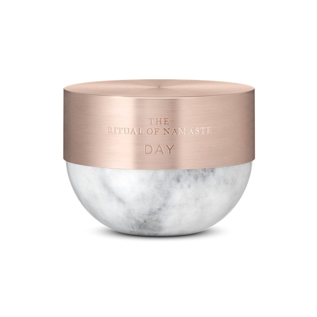 Дневной крем the ritual of namaste glow anti-ageing day cream Rituals, объем 50 мл
Дневной крем the ritual of namaste glow anti-ageing day cream Rituals, объем 50 мл