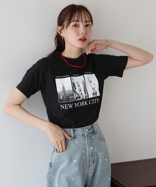 Футболка с принтом BLUEEAST, черный
Футболка с принтом BLUEEAST, черный